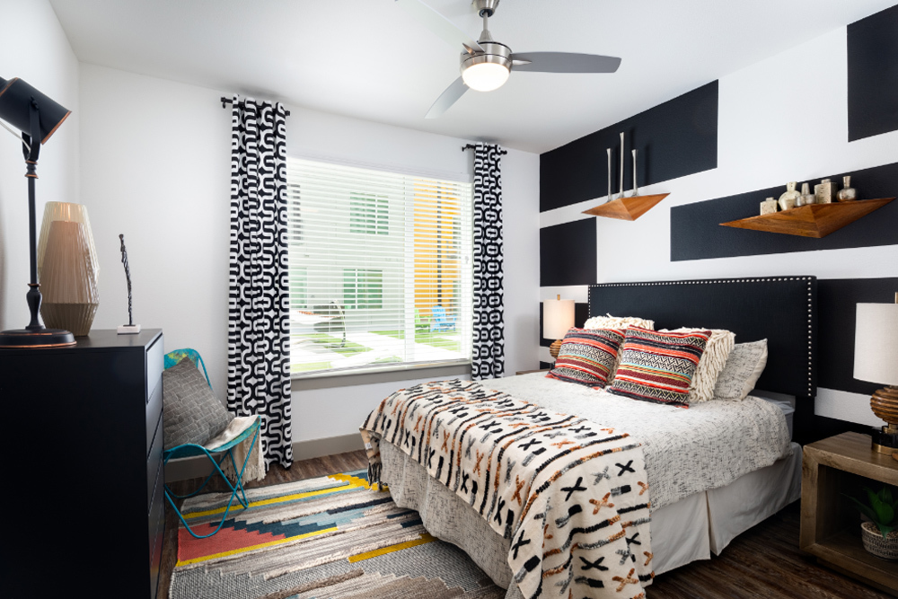 East Austin Apartments Residences at Saltillo TX