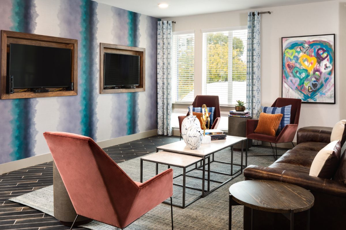 East Austin Apartments Residences at Saltillo TX