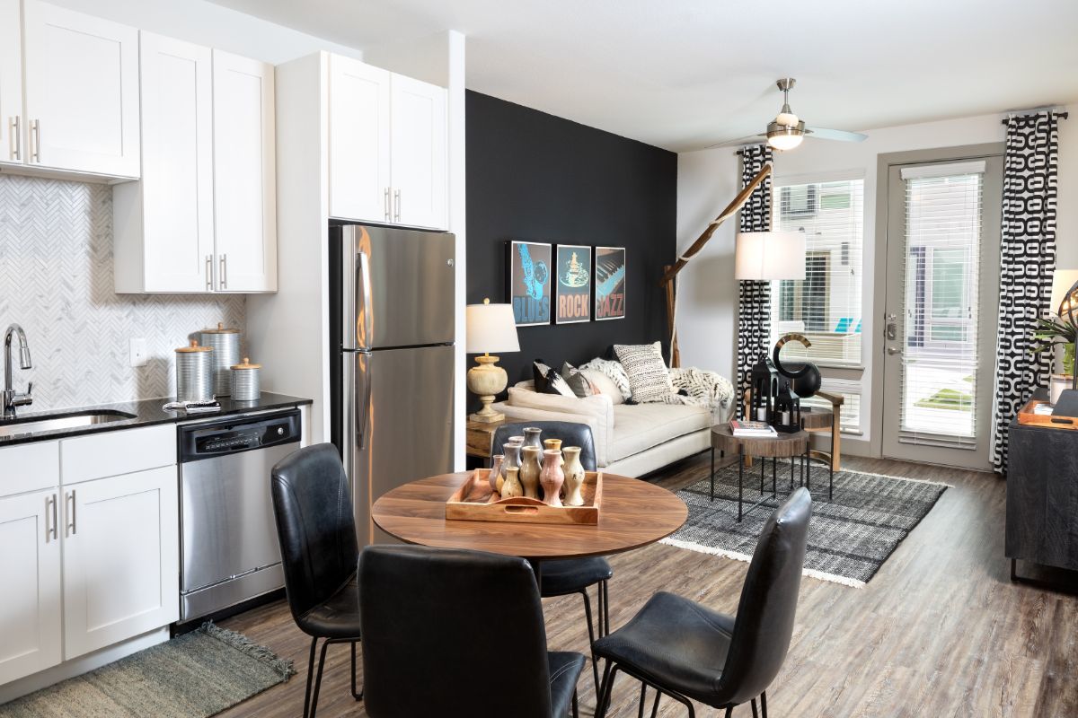 East Austin Apartments Residences at Saltillo TX