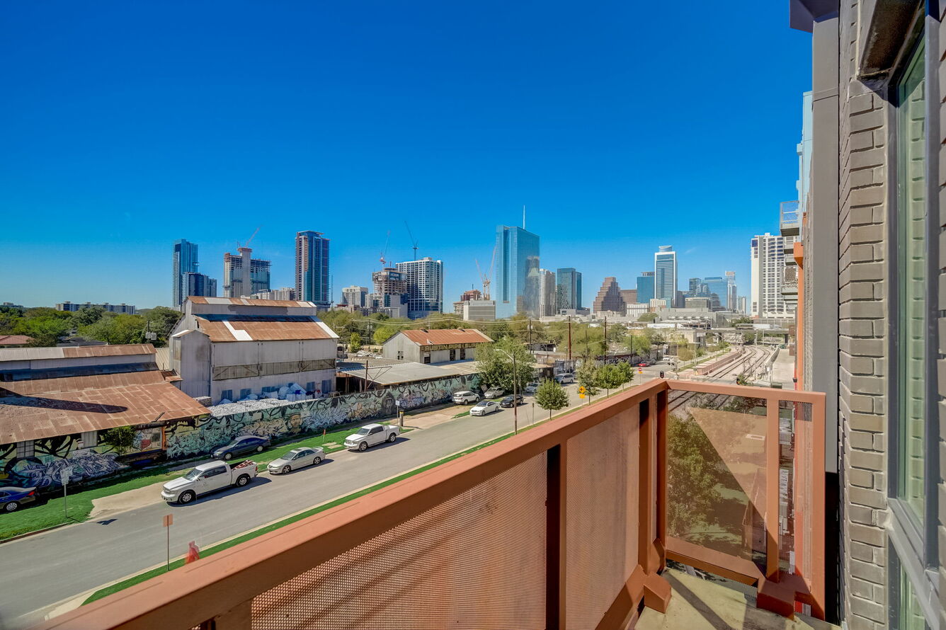 East Austin Apartments Residences at Saltillo TX